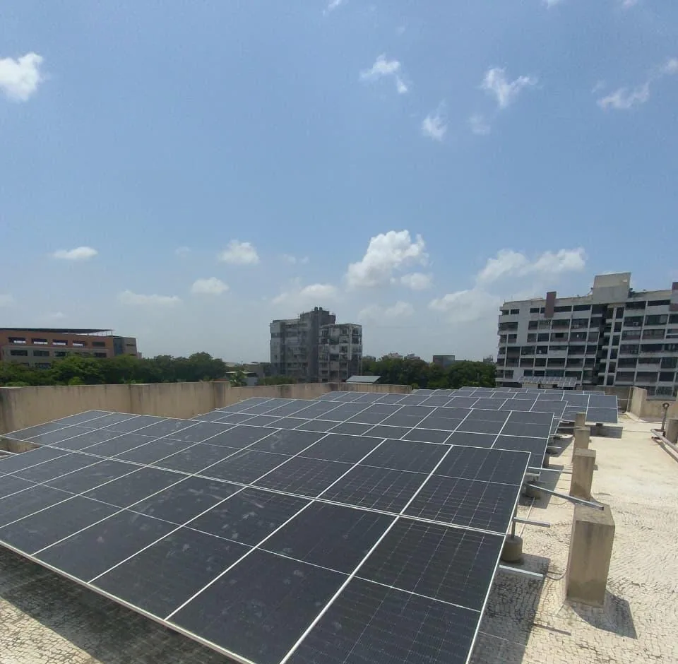 Large completed industrial rooftop solar installation in Surat